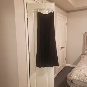 Junne Store Maxi Skirt